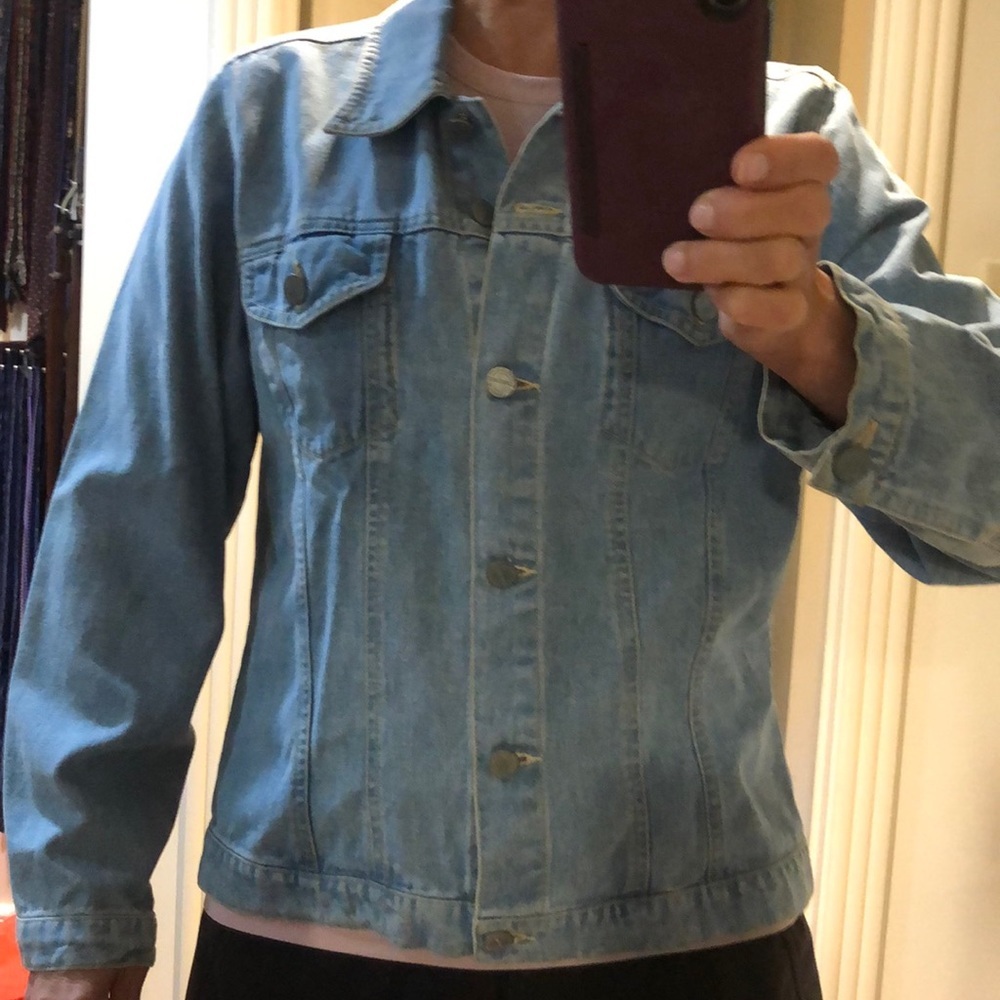 Democracy Clothing Jean soft jacket.